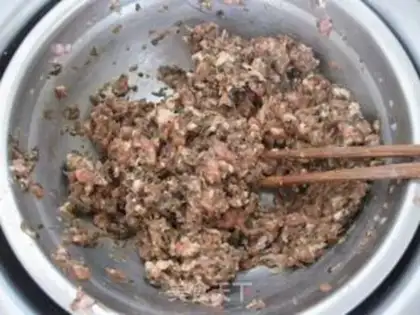 Make Plum buns step 8