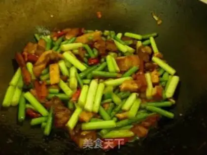 Make Garlic fragrance back to the pot step 7