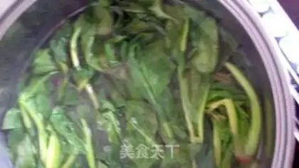 Make Bean spinach step 1