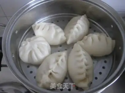 Make Plum buns step 17