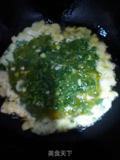 Make Fried eggs step 4