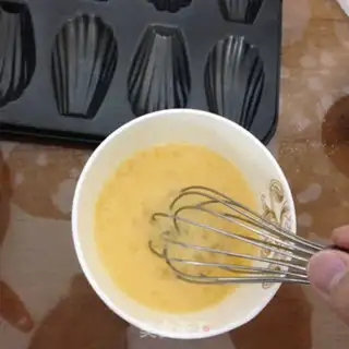 Make Spring Day Madeleine step 1