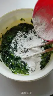 Make Spinach omelet step 4