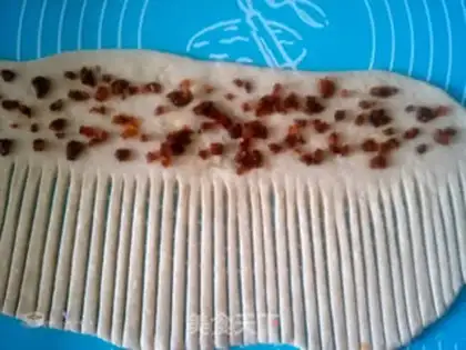 Make caterpillar bread step 6
