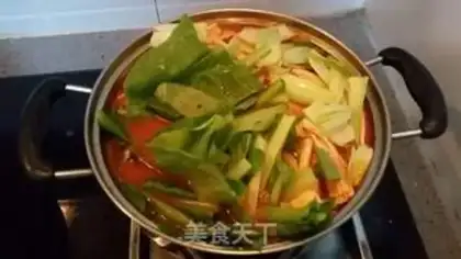 Make Tomato chicken rice line step 5