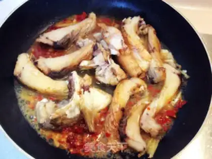 Make Snacks of chili fish step 5