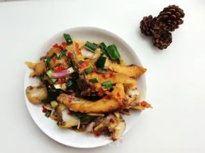 Make Snacks of chili fish step 7