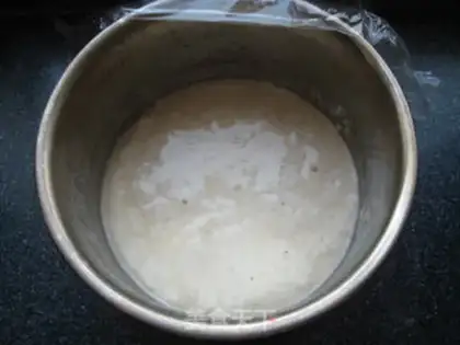 Make oatmeal soup for bread step 0