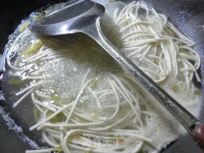 Make Soup noodles step 2