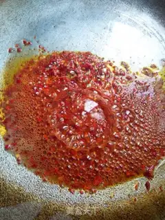 Make Red oil steamed fish roll step 3