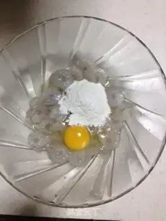 Make Fried shrimp step 1