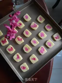 Make Peachflower cookies step 5