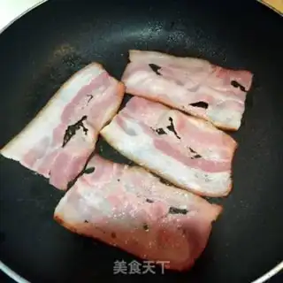 Make Bacon onion eggcake step 3