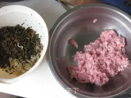 Make Plum buns step 2