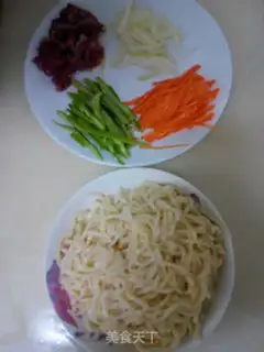 Make Noodle with pepper sauce step 2