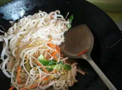 Make Fried noodles step 7