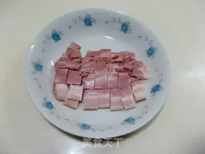 Make Bacon pineapple rice step 1