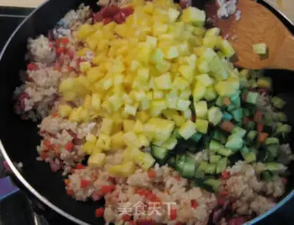 Make Bacon pineapple rice step 9