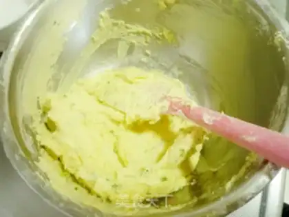 Make Onion cookies step 6