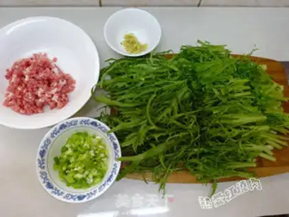 Make The meat and the curry step 4