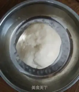 Make Meat sauce buns step 1