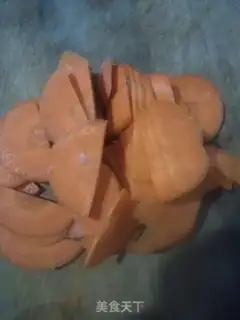 Make Garlic pasta step 0