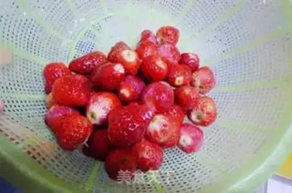 Make Strawberry jam step 0