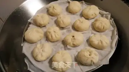 Make Meat sauce buns step 8