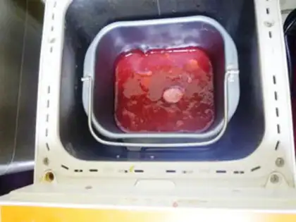 Make Strawberry jam step 4