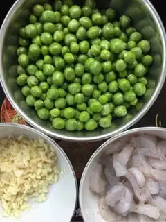 Make Soybeans and shrimp step 0