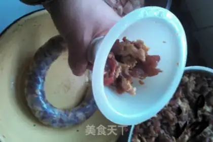 Make Homemade pork sausage step 2