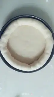 Make PIZZA ON THE SCRAWNY HAM ROLL step 4