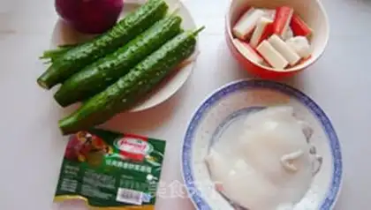 Make Bacon seafood pan step 0