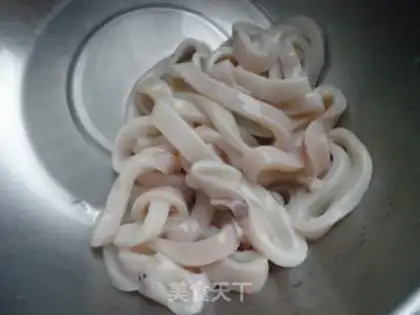 Make The green peppers step 0
