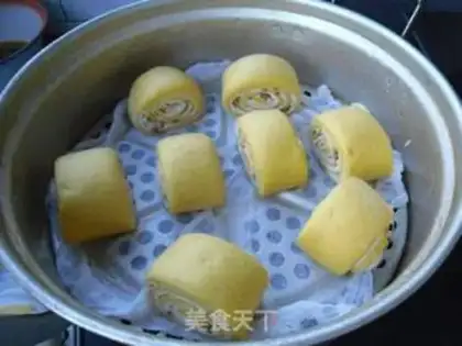 Make Slice and silver rolls step 8
