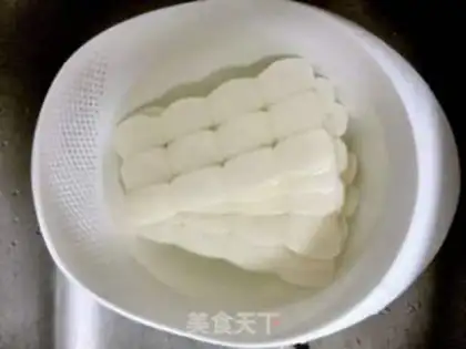 Make Hot fried rice cake step 1