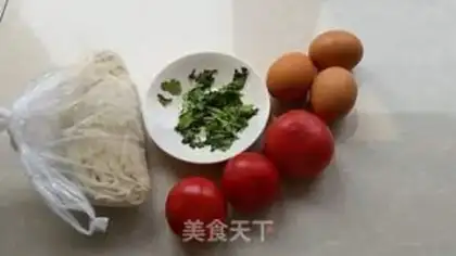 Make Tomato bag of egg noodles step 0
