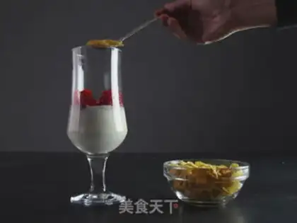 Make Fruit oatmeal step 2
