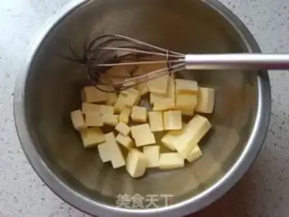 Make Coconut egg yolk step 0