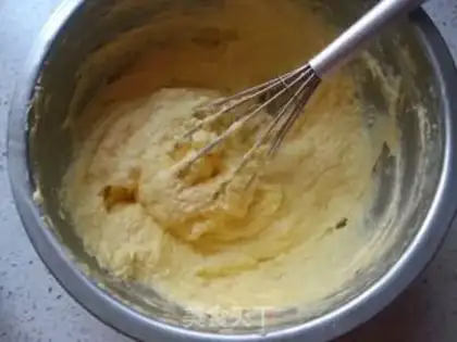 Make Coconut egg yolk step 3