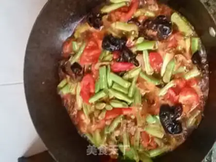 Make The lamb noodles step 10