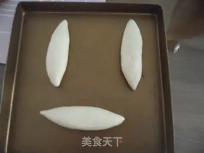 Make caterpillar bread step 7