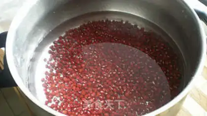 Make Sticky bean buns step 0