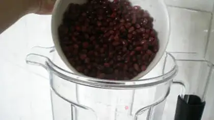 Make Sticky bean buns step 2