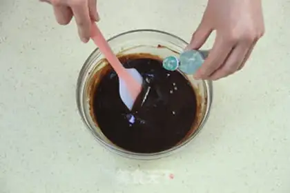 Make Chocolate cracker cookies step 4