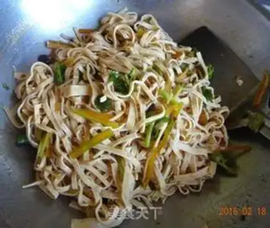 Make Red oil, bean skin step 2