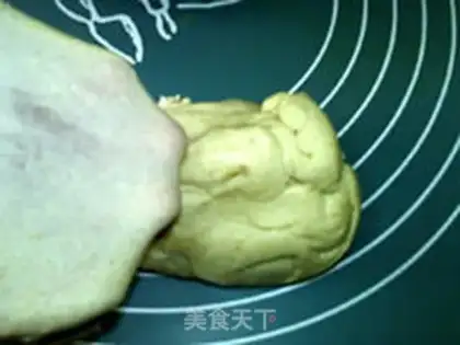 Make walnut bread step 3