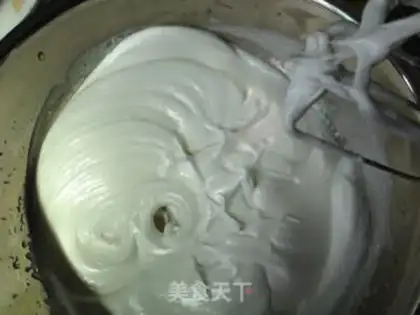 Make Coco sponge walnut cake step 4