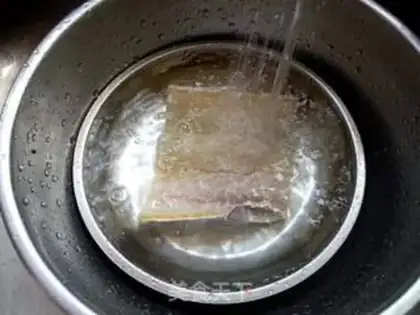 Make Fried eel dry step 1