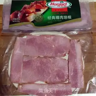 Make Soup bacon rolls step 1